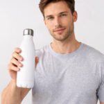 הדפסה על בקבוק טרמי לבן שומר קור וחום 600 מ״ל