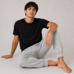 הדפסה על פיג׳מה חולצה קצרה ומכנס טרנינג בהתאמה אישית